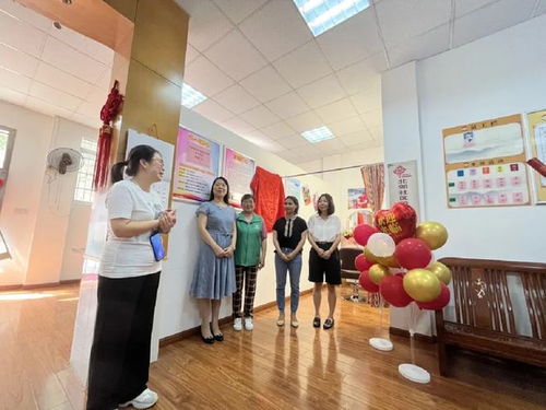 一把銀剪傳溫情 理發奶奶十年如一日，為上萬人次義務理發