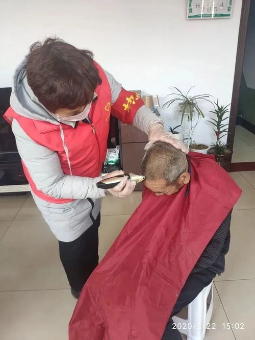 抗擊疫情 我們?cè)谛袆?dòng)（十七）站出來，你就是勇士——理發(fā)服務(wù)溫暖一線